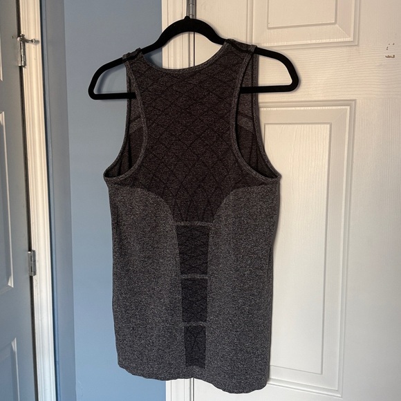 Gymshark Devant Seamless Tank Charcoal Gray M - Picture 7 of 7